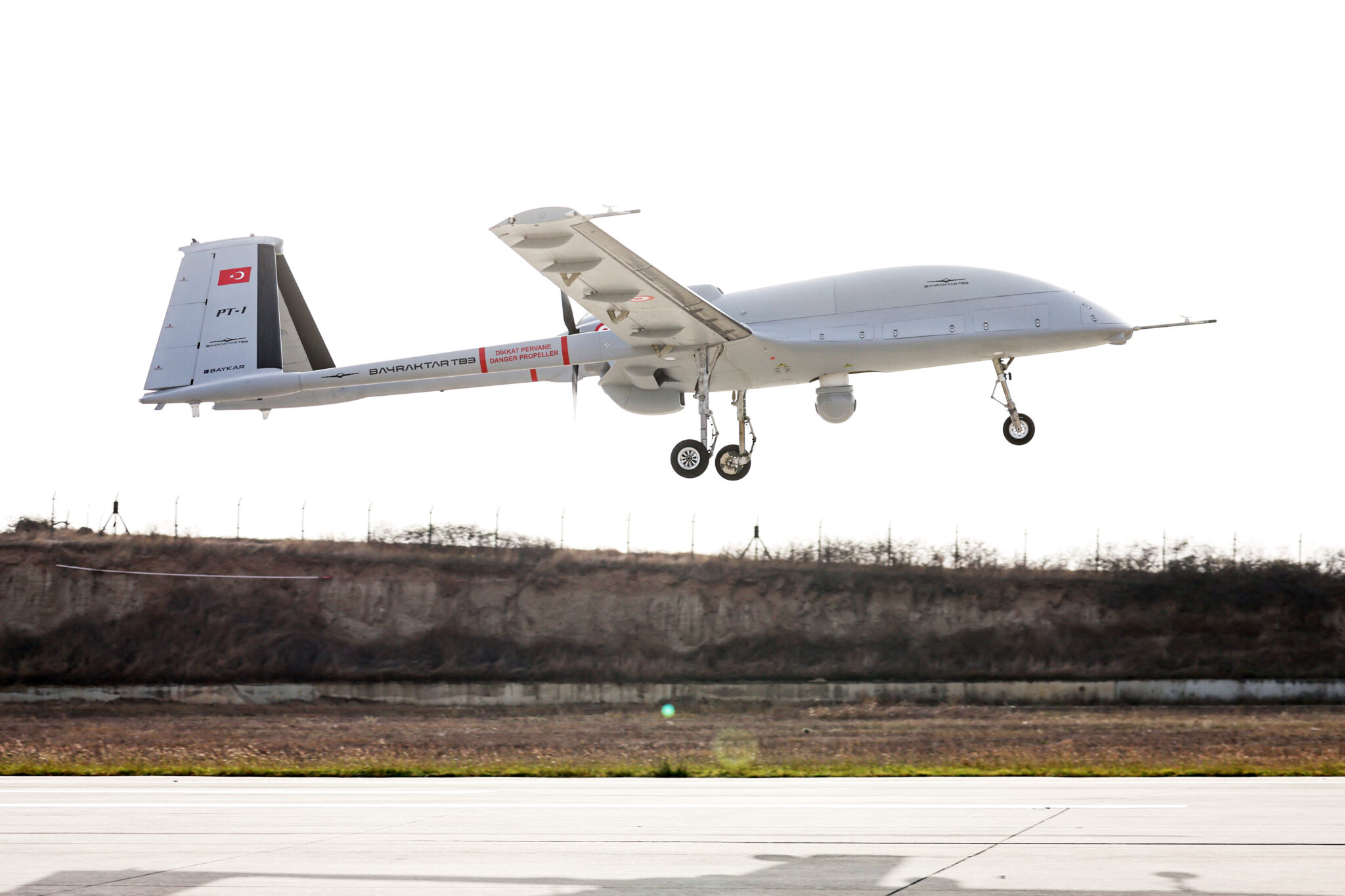 Shipborne Variant Of Turkeys Tb Drone Completes Inaugural Flight