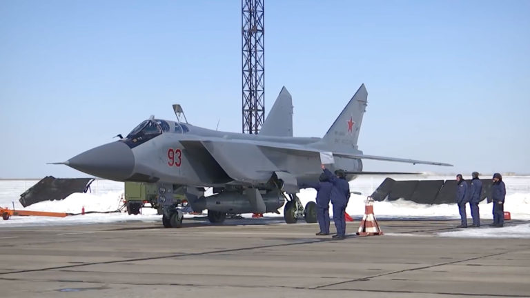 Russia adapted 10 MiG-31 fighter jets to test Kinzhal hypersonic ...