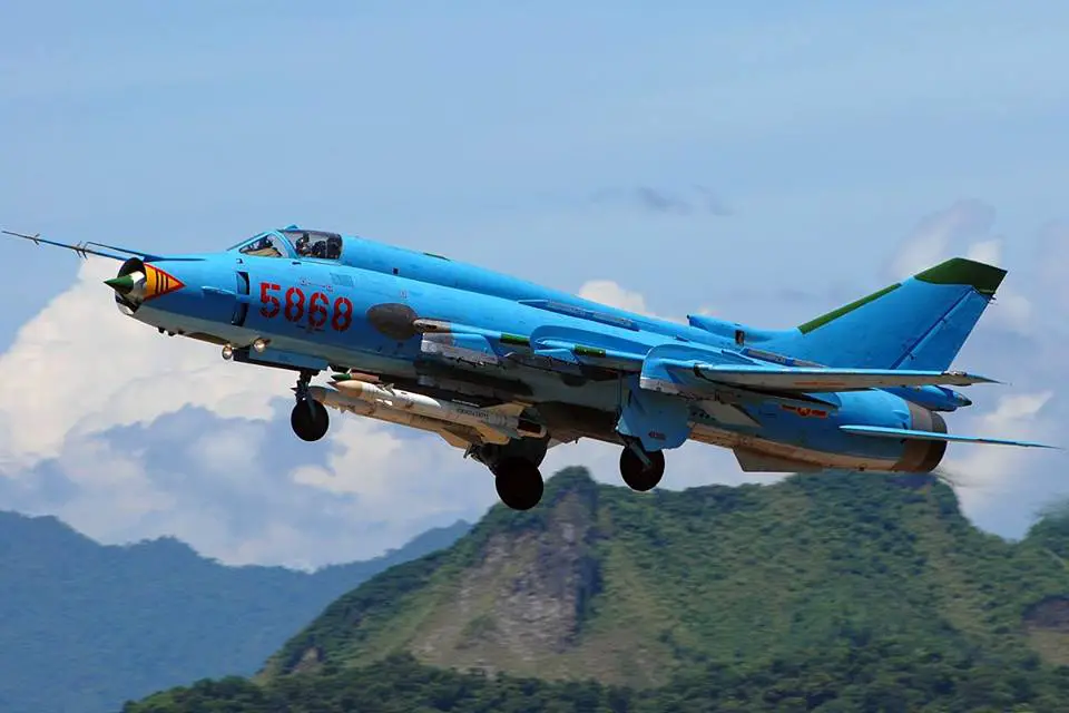Vietnam Air Force Su-22 Fighter Jet Crashes During Exercise