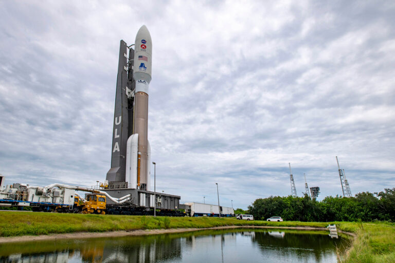 Us Missile Defense Satellite Launch Postponed Due To Abnormal System 