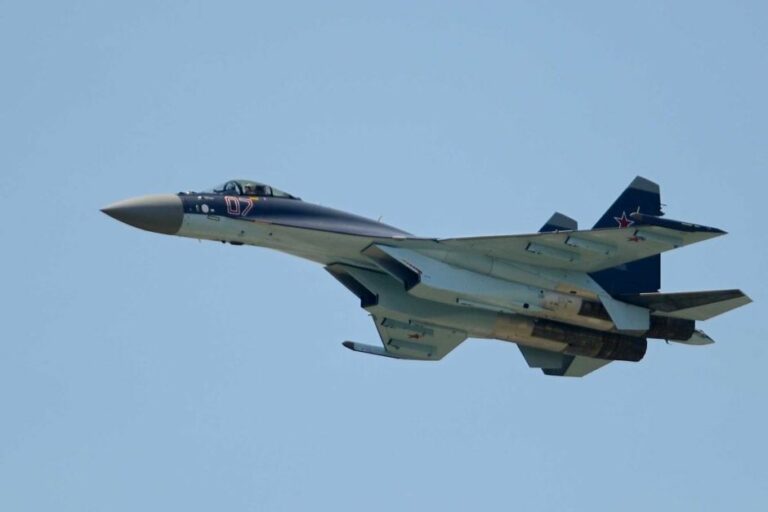 Indonesia Backs Out of Sukhoi Deal for US, French Warplanes