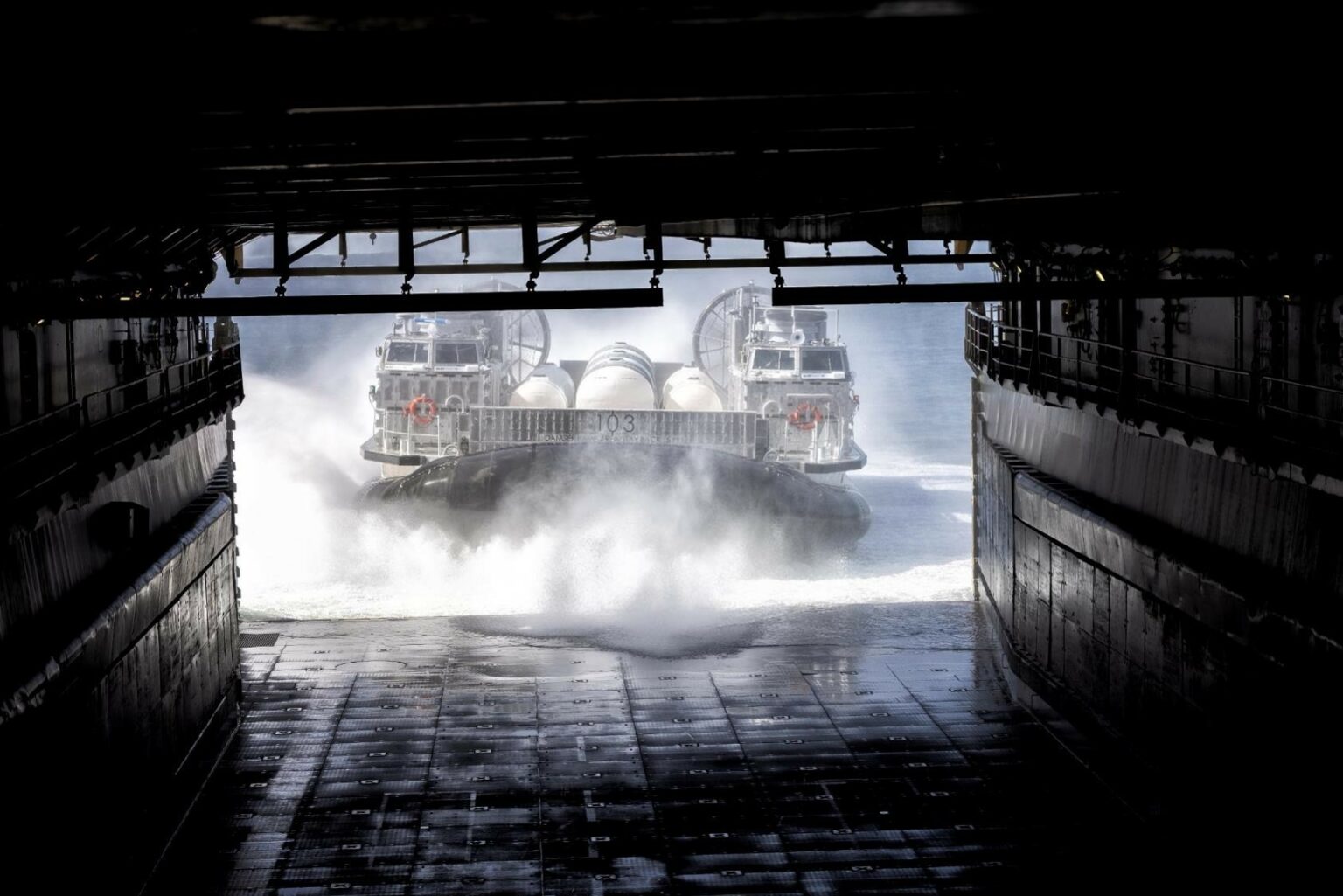 Textron to Provide Hovercraft Training Solutions for US Navy