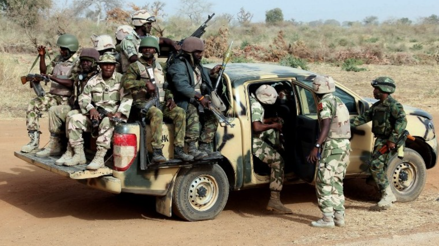 Nigeria militia Civilian JTF frees 833 child soldiers, UN says