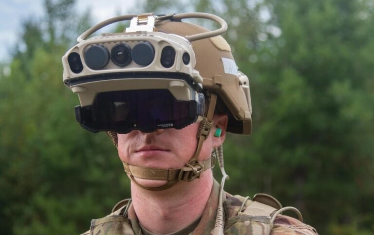 Upcoming Tests Likely to Seal Fate of US Army’s Troubled IVAS Goggles ...