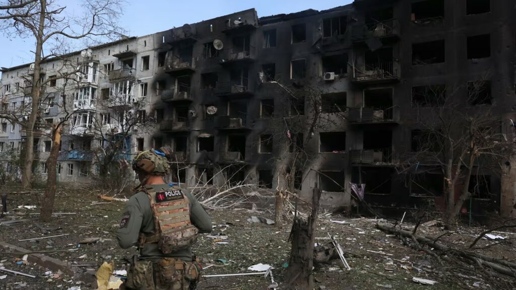 Russian Strike In East Ukraine Kills Five, Wounds Dozens