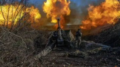Ukrainian soldiers fire