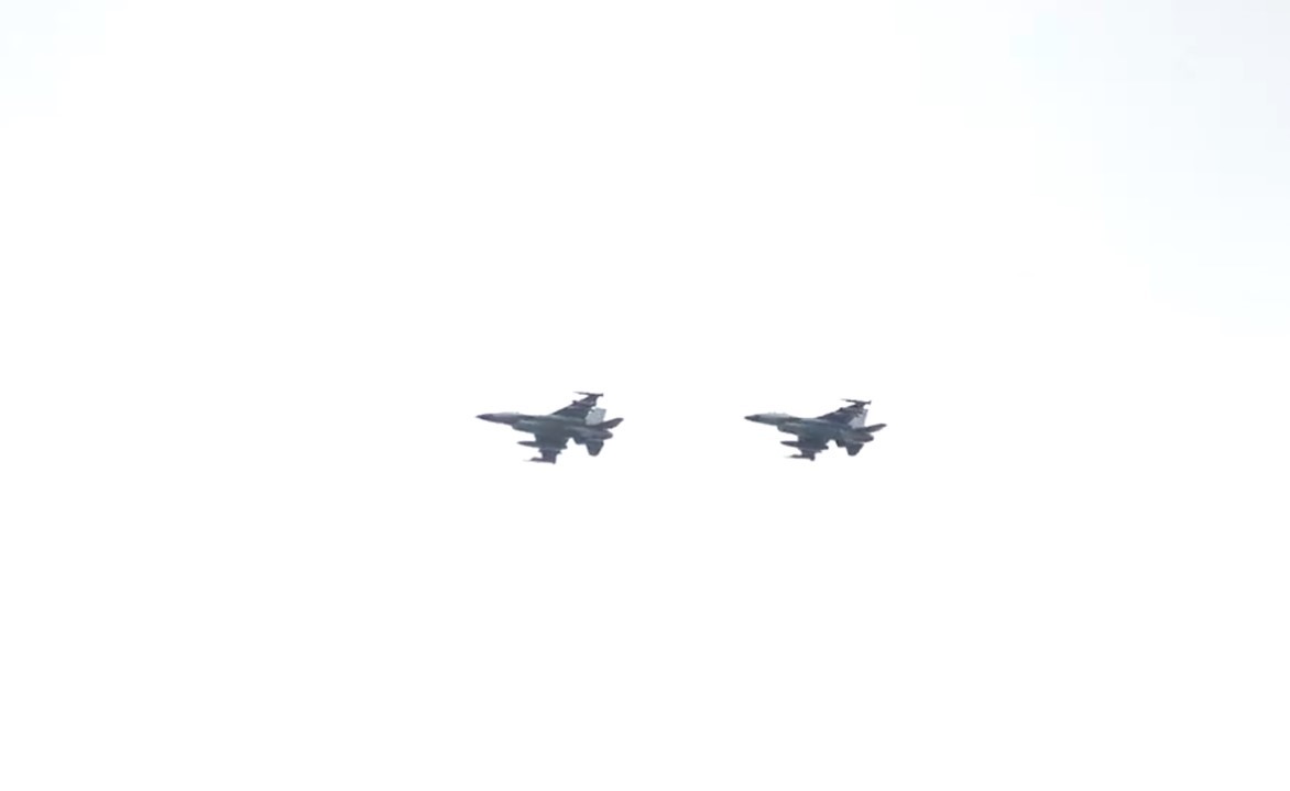 F-16 fighter jets