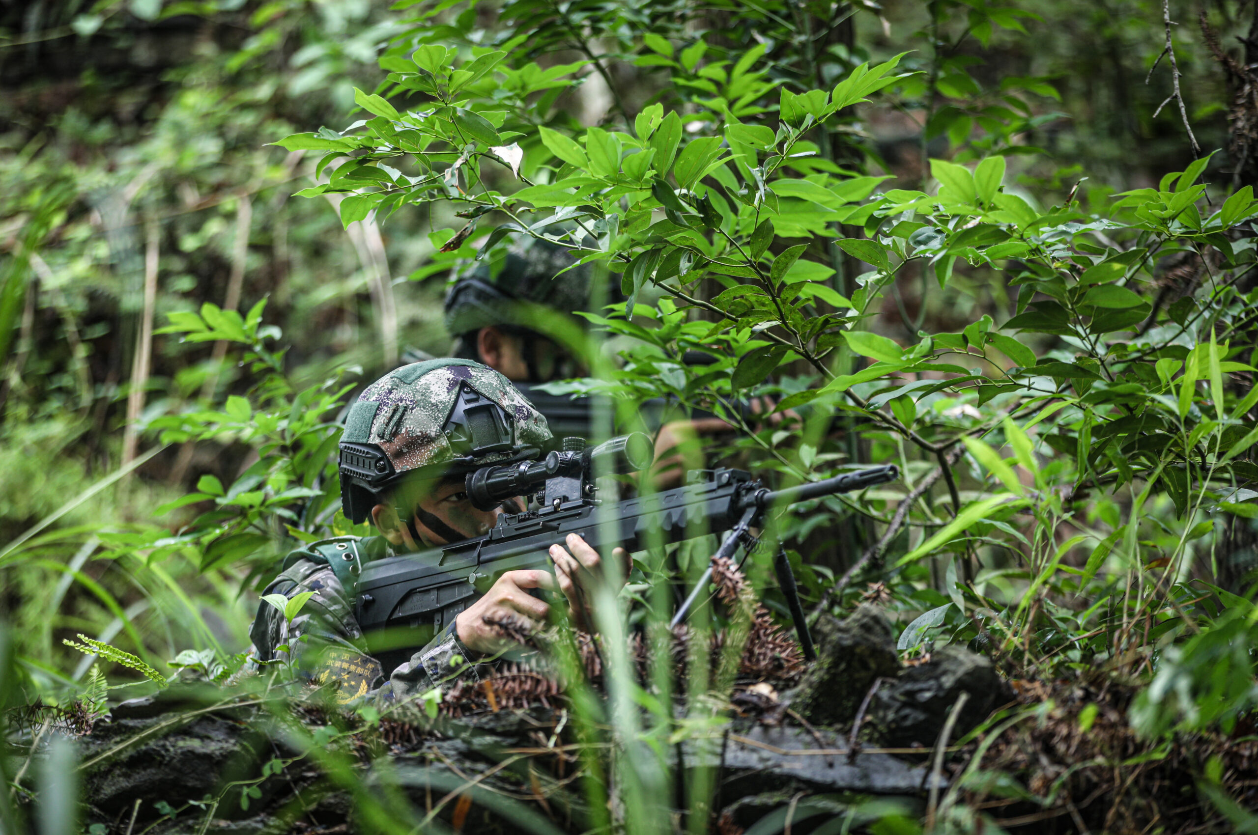 Chinese soldiers