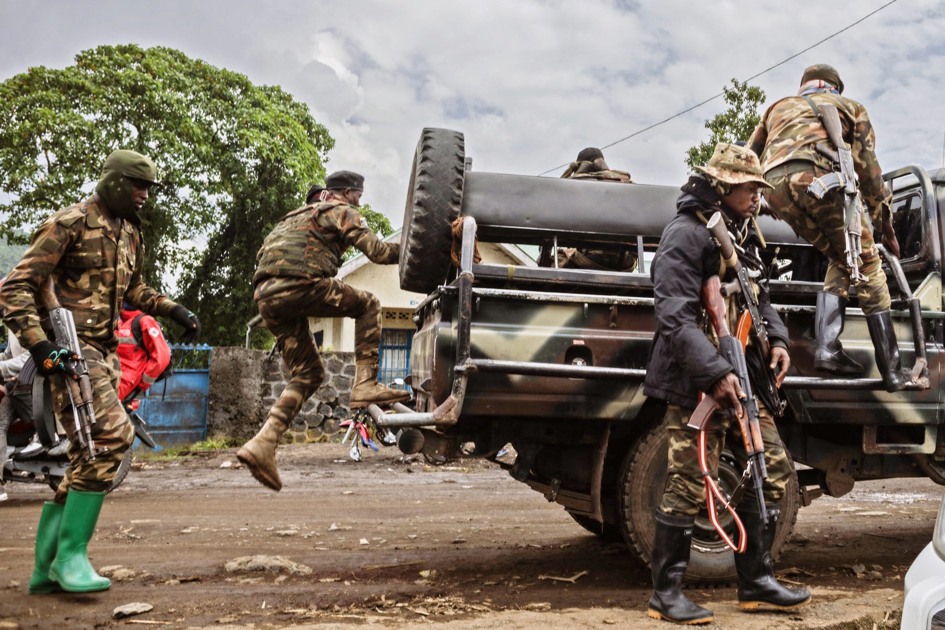 M23 Fighters Further Encircle Key DR Congo City of Goma