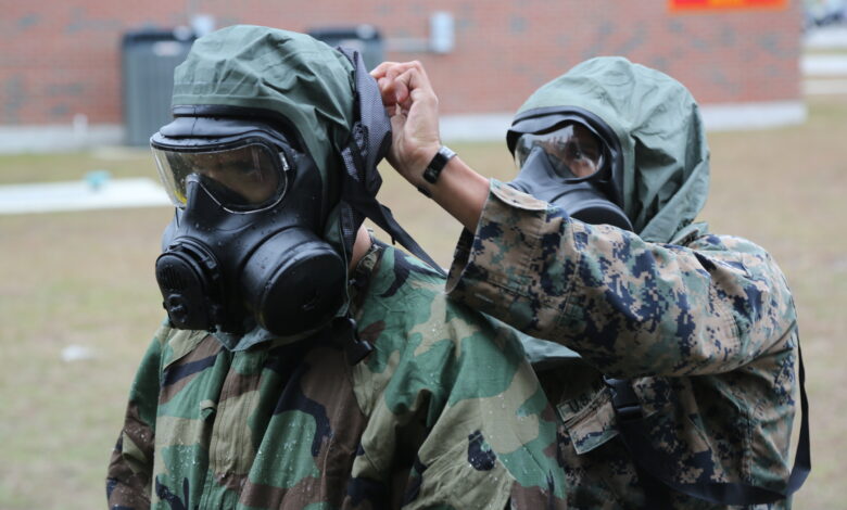 US soldiers train for the medical management of chemical and biological casualties. Photo: Sgt. Salvador Moreno/DVIDS